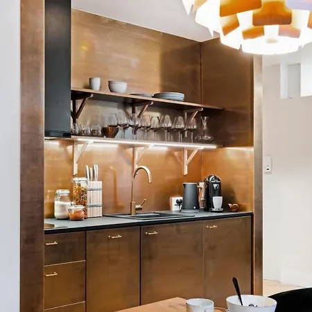 Apartman Extravagant 2 Bedroom On The 5th Coolest Street In The World
