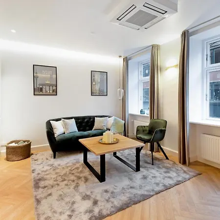 Apartman Extravagant 2 Bedroom On The 5th Coolest Street In The World